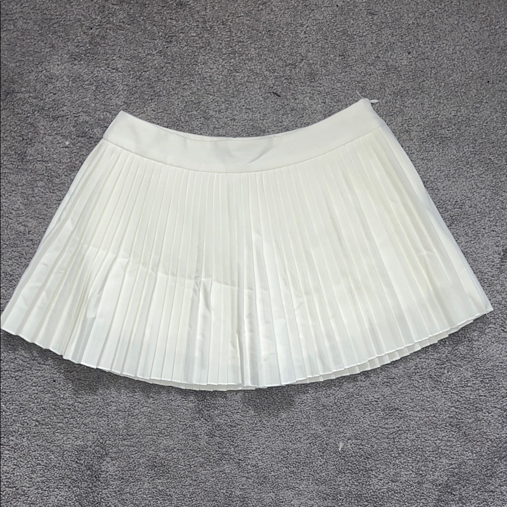 Cotton Candy White Pleated Skater Skirt